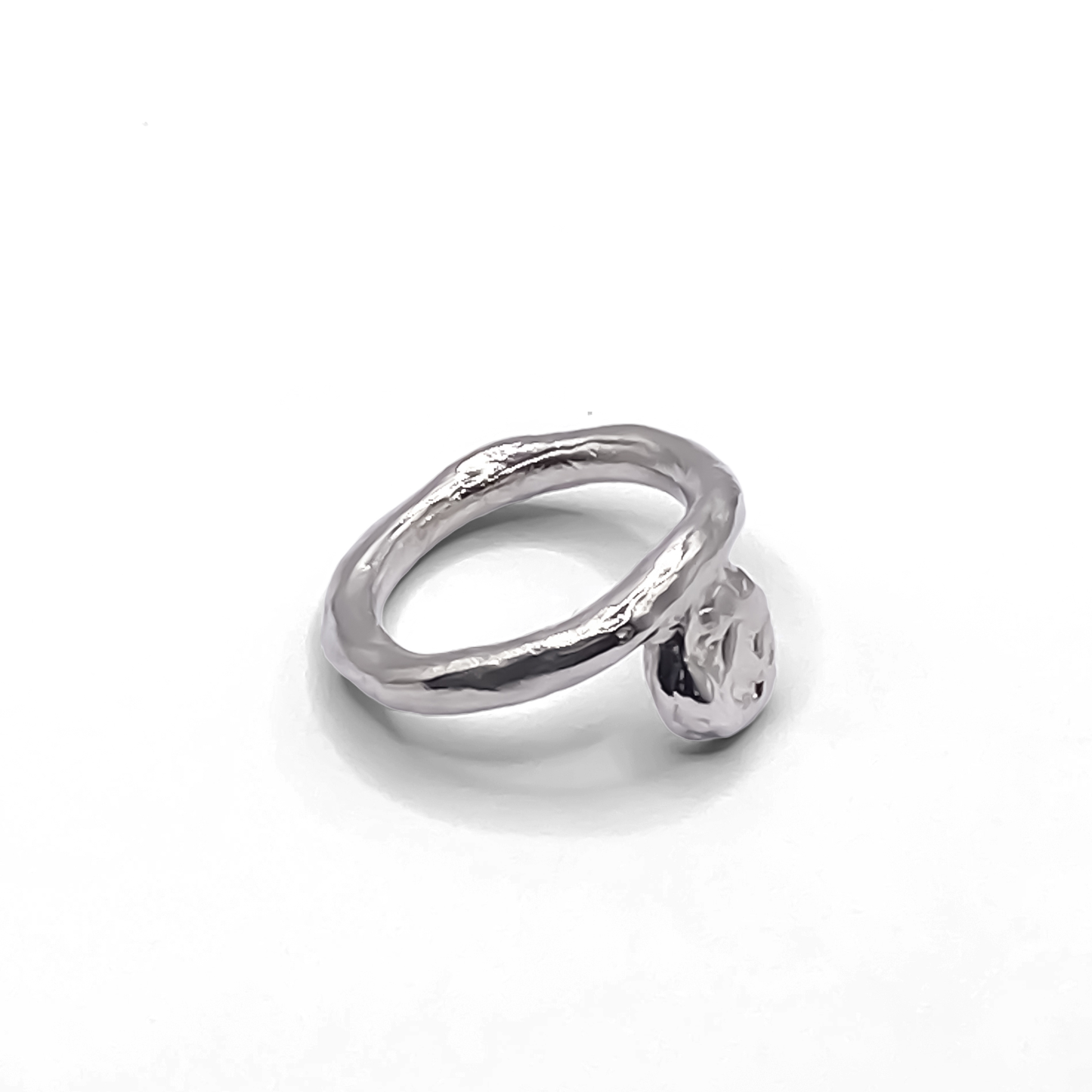 Circle Accent Ring