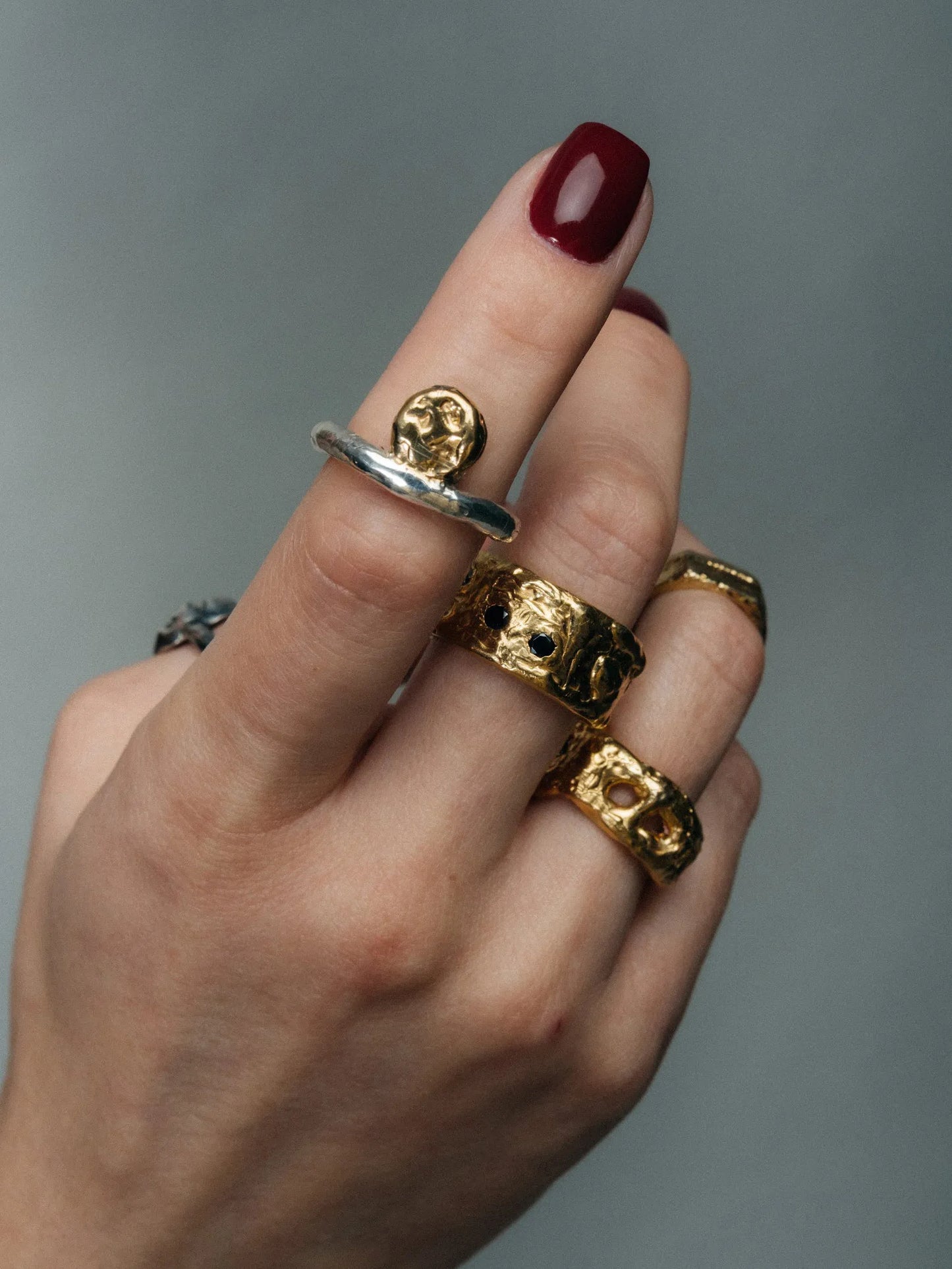 Handmade Eclipse Cutout Gem Ring luxury jewelry, premium metal, luxurious look, front view