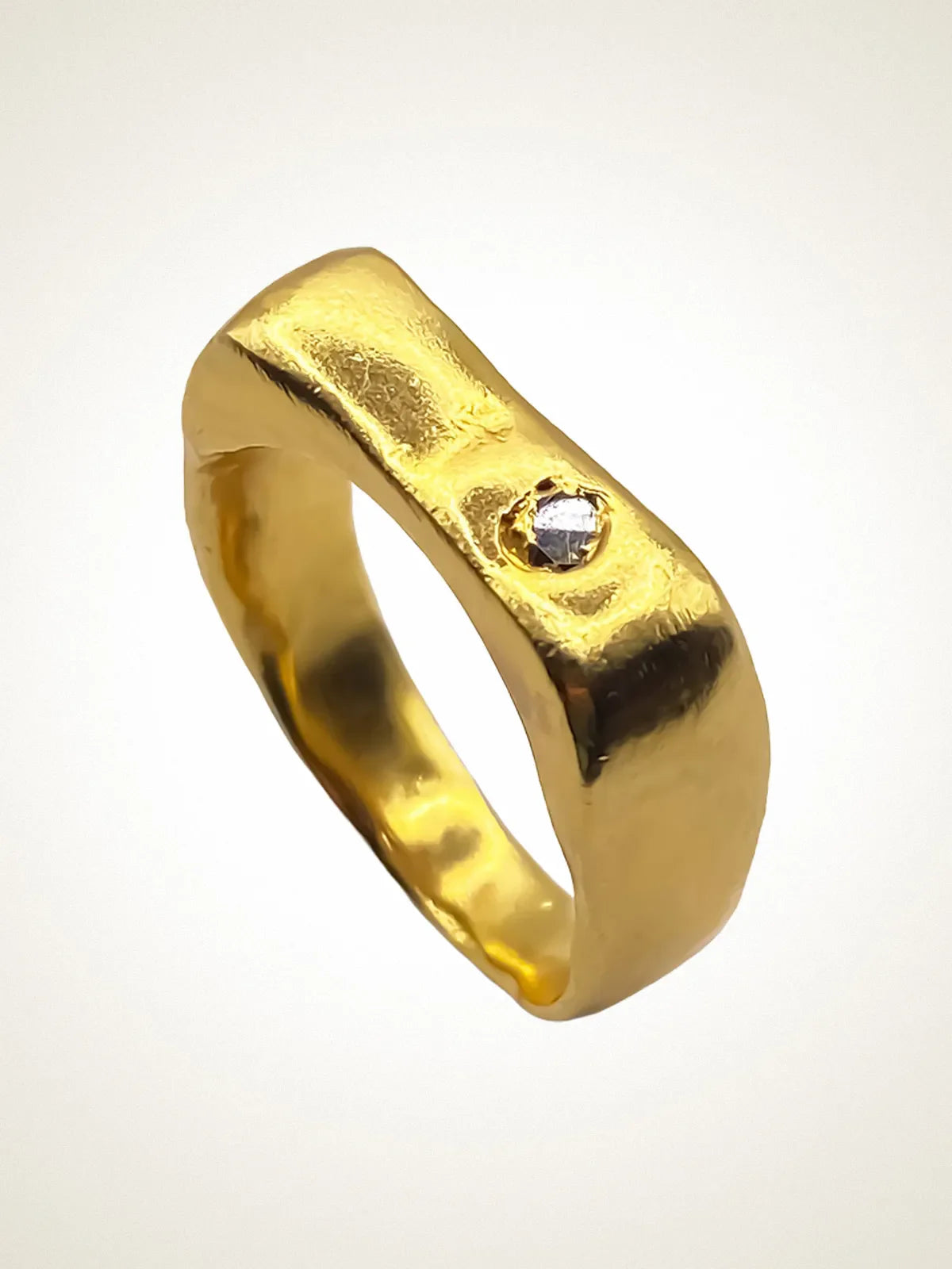 Handmade Grace Bow Gem Ring luxury jewelry, premium metal, luxurious look, front view