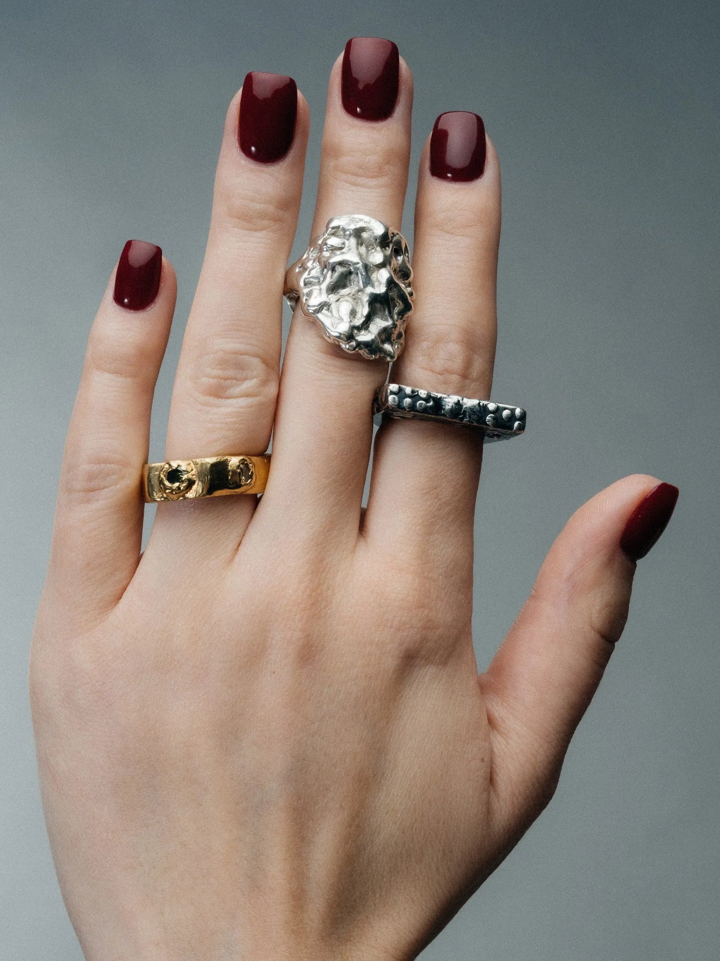 Handmade Wonky Nut Ring luxury jewelry, Gold Black & Yellow Gemstone, luxurious look, front view