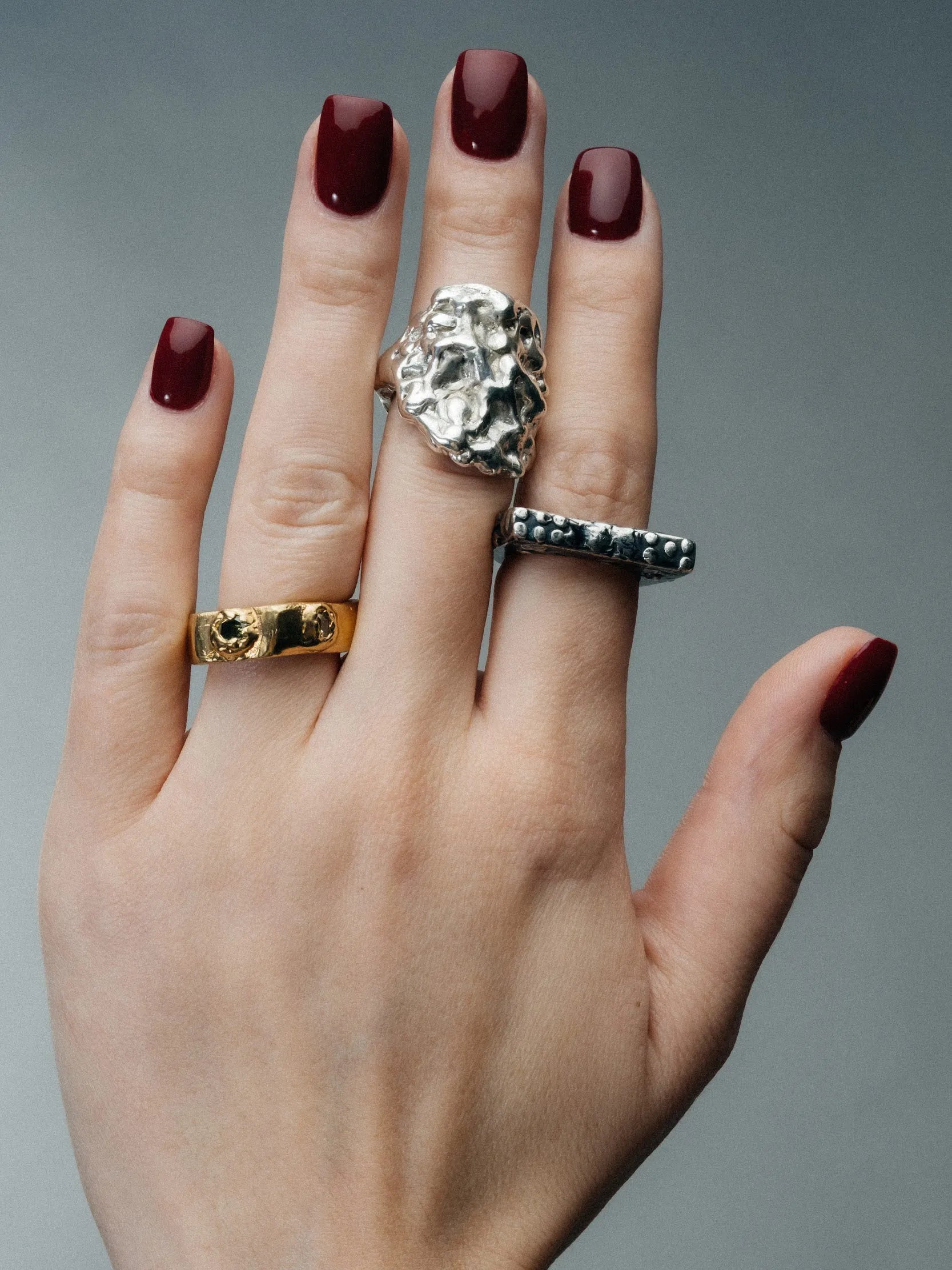 Handmade Wonky Nut Ring luxury jewelry, Gold Black & Yellow Gemstone, luxurious look, front view