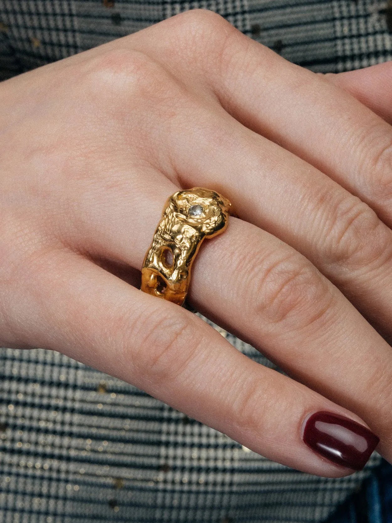 Handcrafted Eclipse Cutout Gem Ring premium 18ct Gold Vermeil jewelry, graceful design, product shot