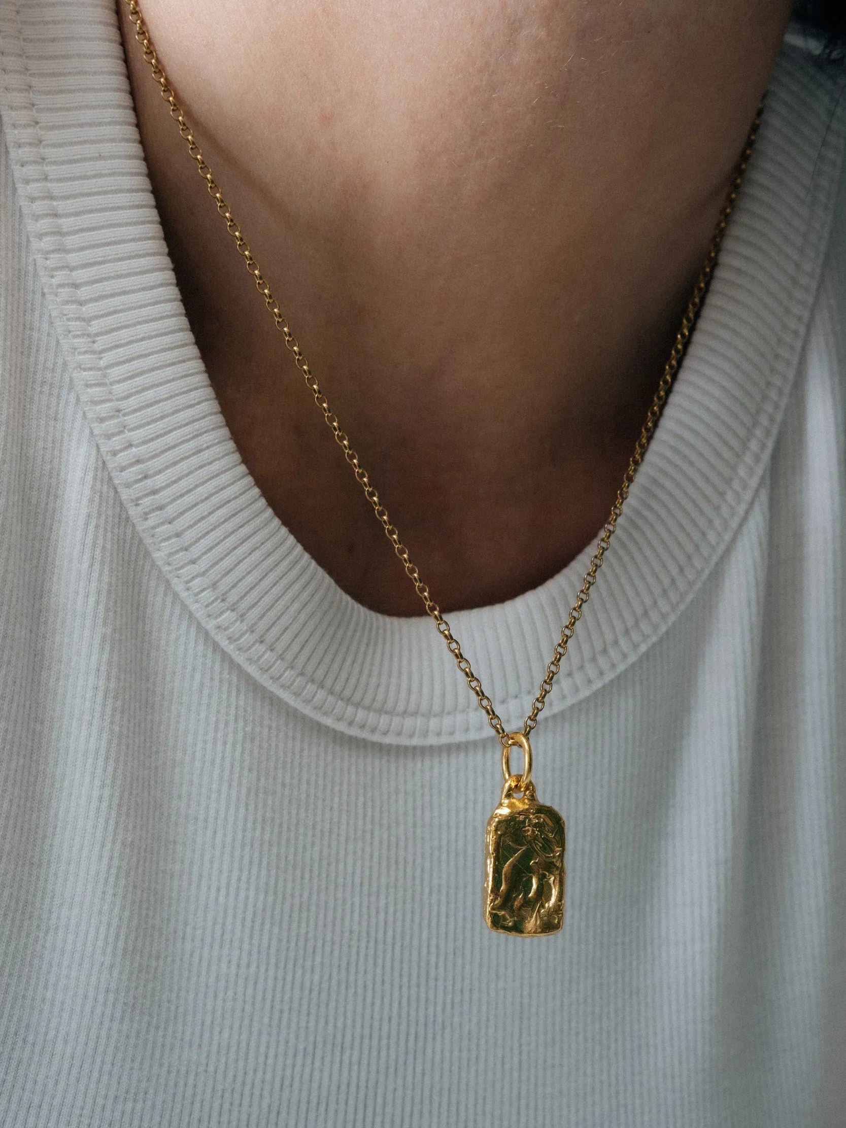 Handcrafted Rectangular Sculpted Necklace premium premium metal jewelry, graceful design, product shot