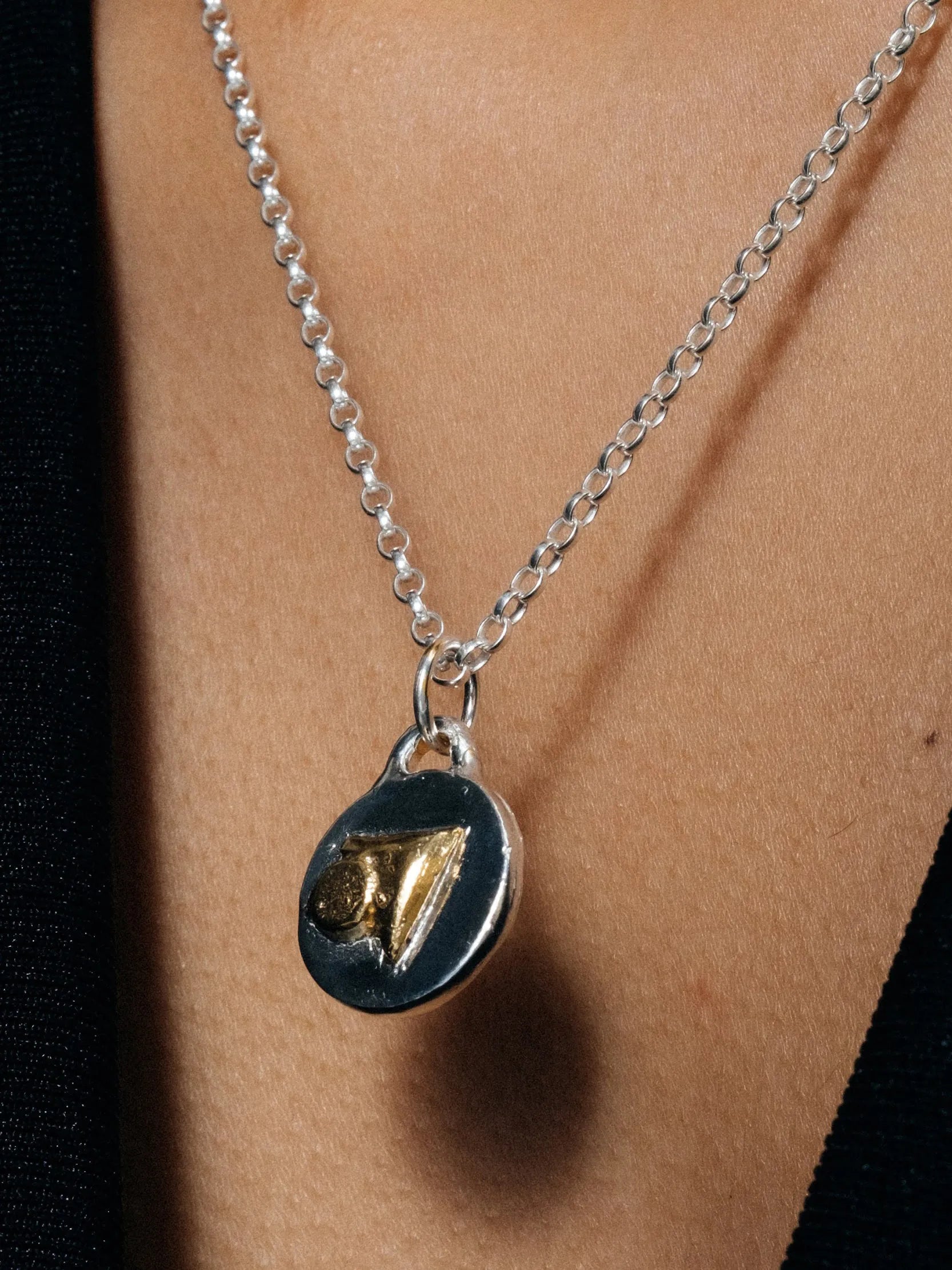 Handmade Trainage And Circle Necklace luxury jewelry, Sterling silver, luxurious look, front view