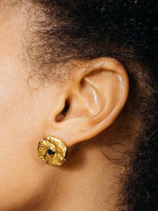 Grain Circle Gem Stud Earring handmade luxury ring, Black finish, sophisticated style, close-up