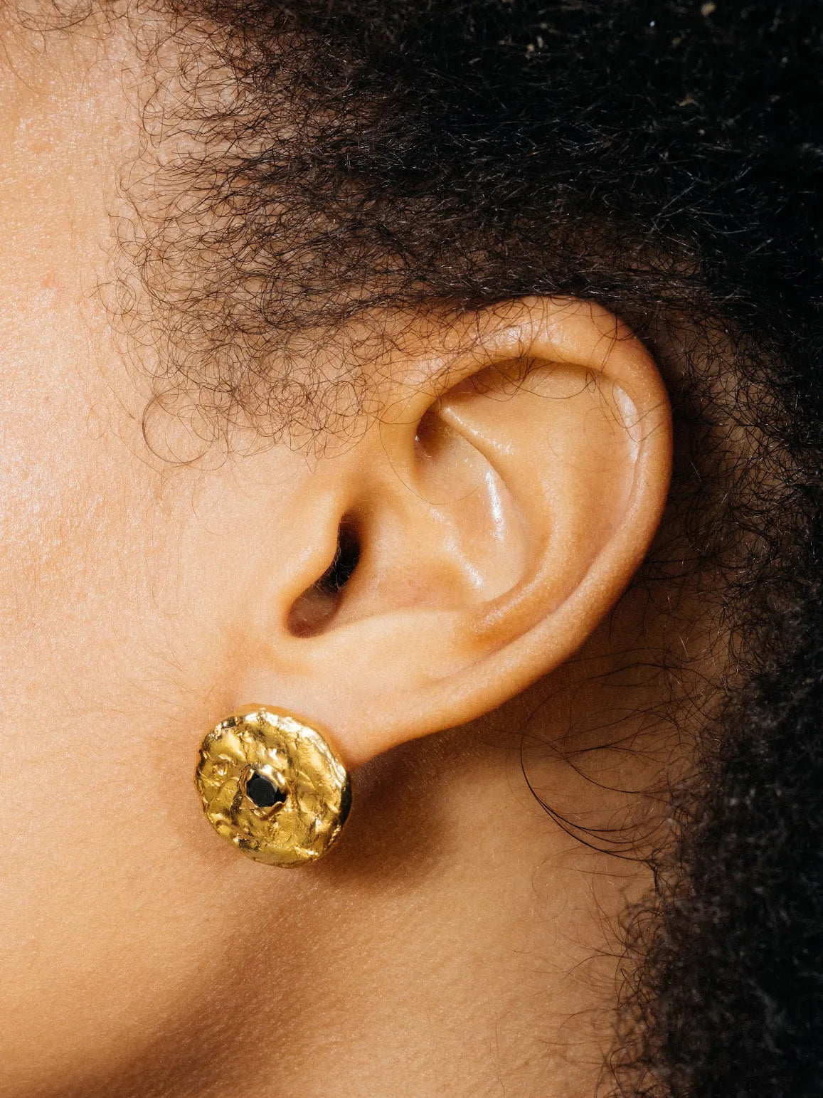 Grain Circle Gem Stud Earrings handmade luxury ring, Green finish, sophisticated style, close-up