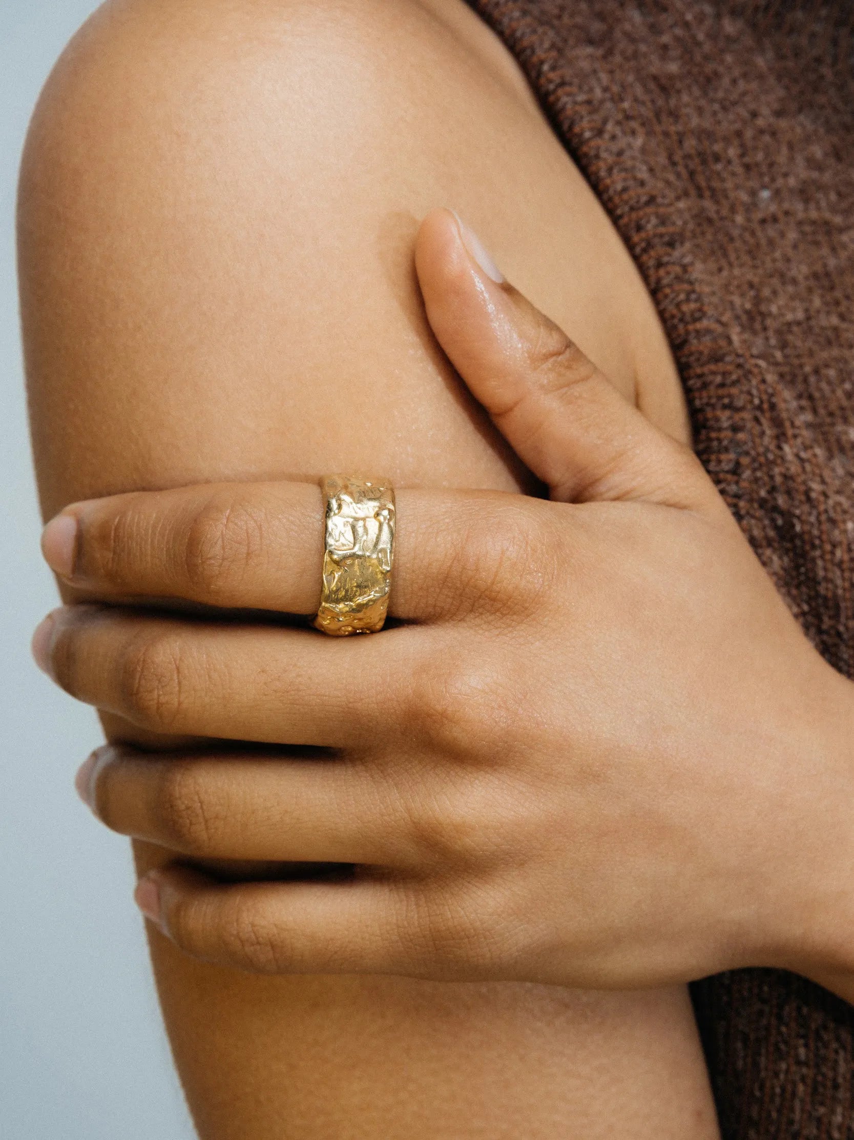 Artisan Stone Set Band in premium 18ct Gold Vermeil, refined finish, angle view