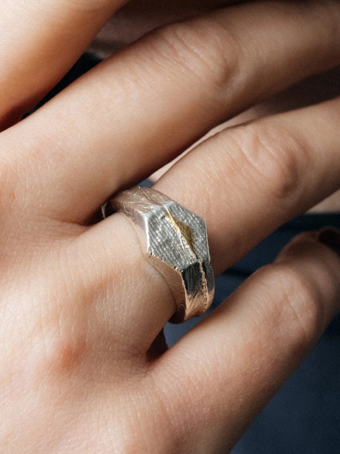 Cuttle Signature Ring unique handcrafted ring, premium metal, beautiful craftsmanship, product detail