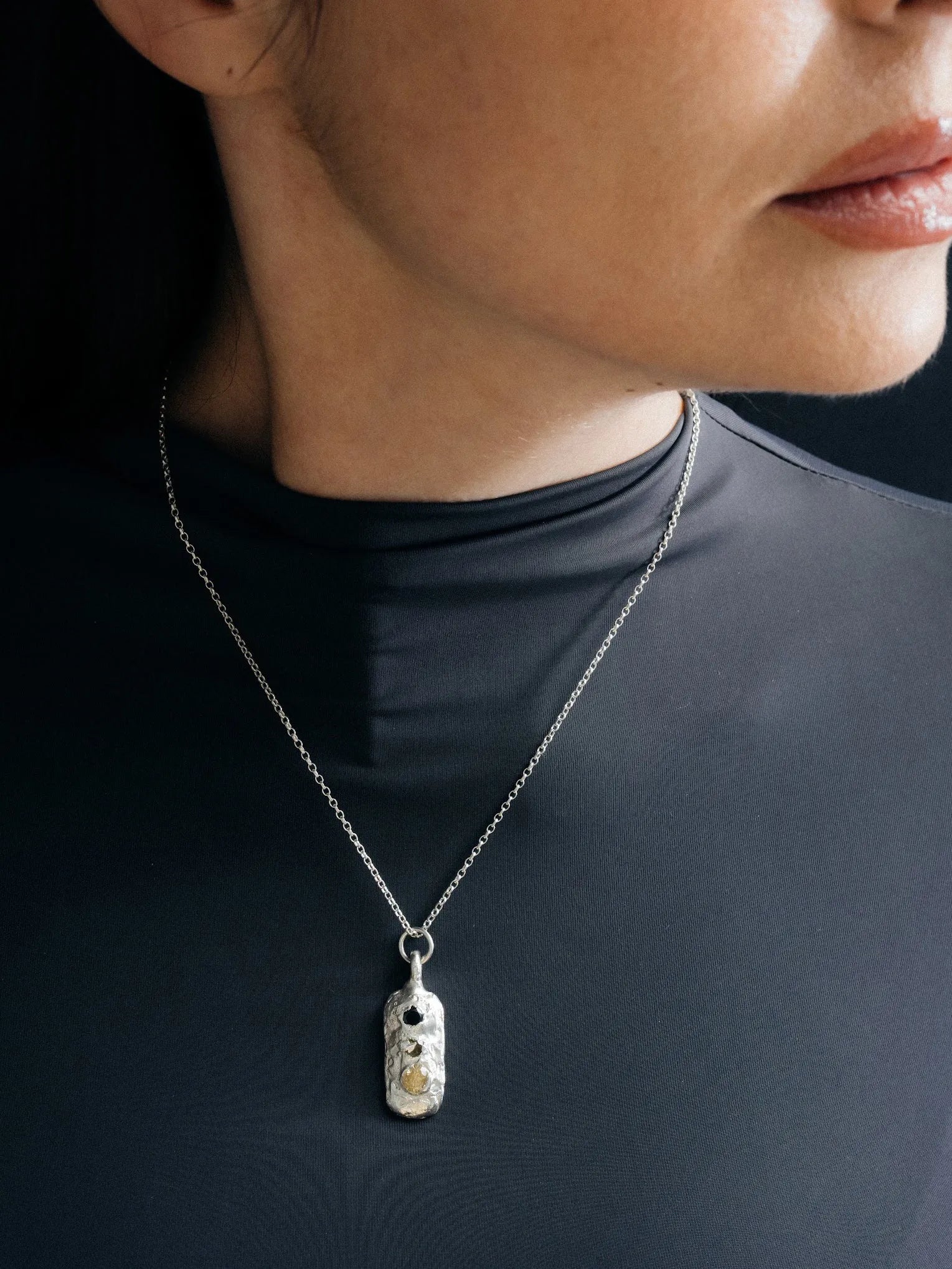 Handmade Chi Pendant luxury jewelry, premium metal, luxurious look, front view