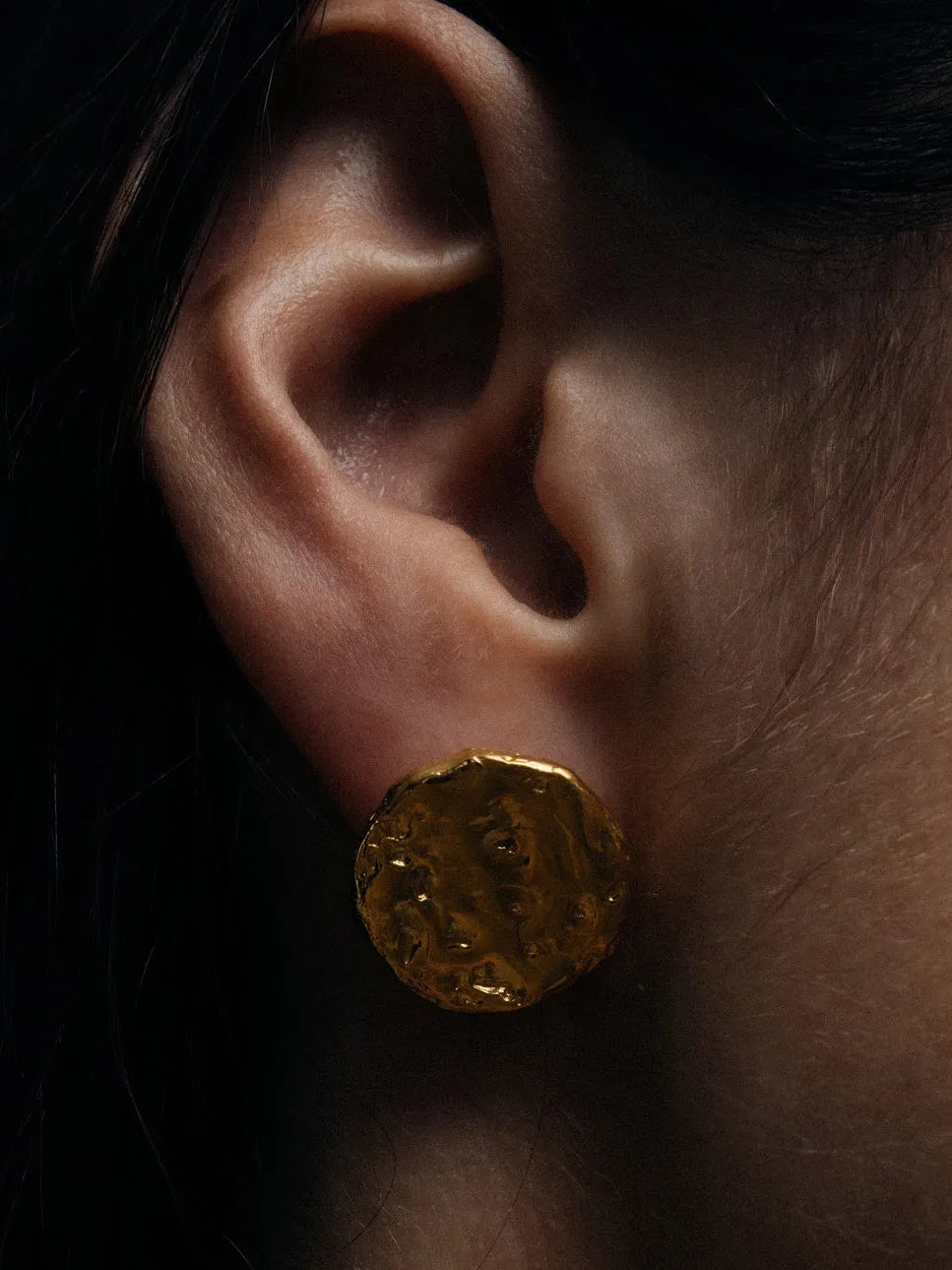 Handcrafted Grain Circle Stud Earrings in premium metal, artisan jewelry, elegant design