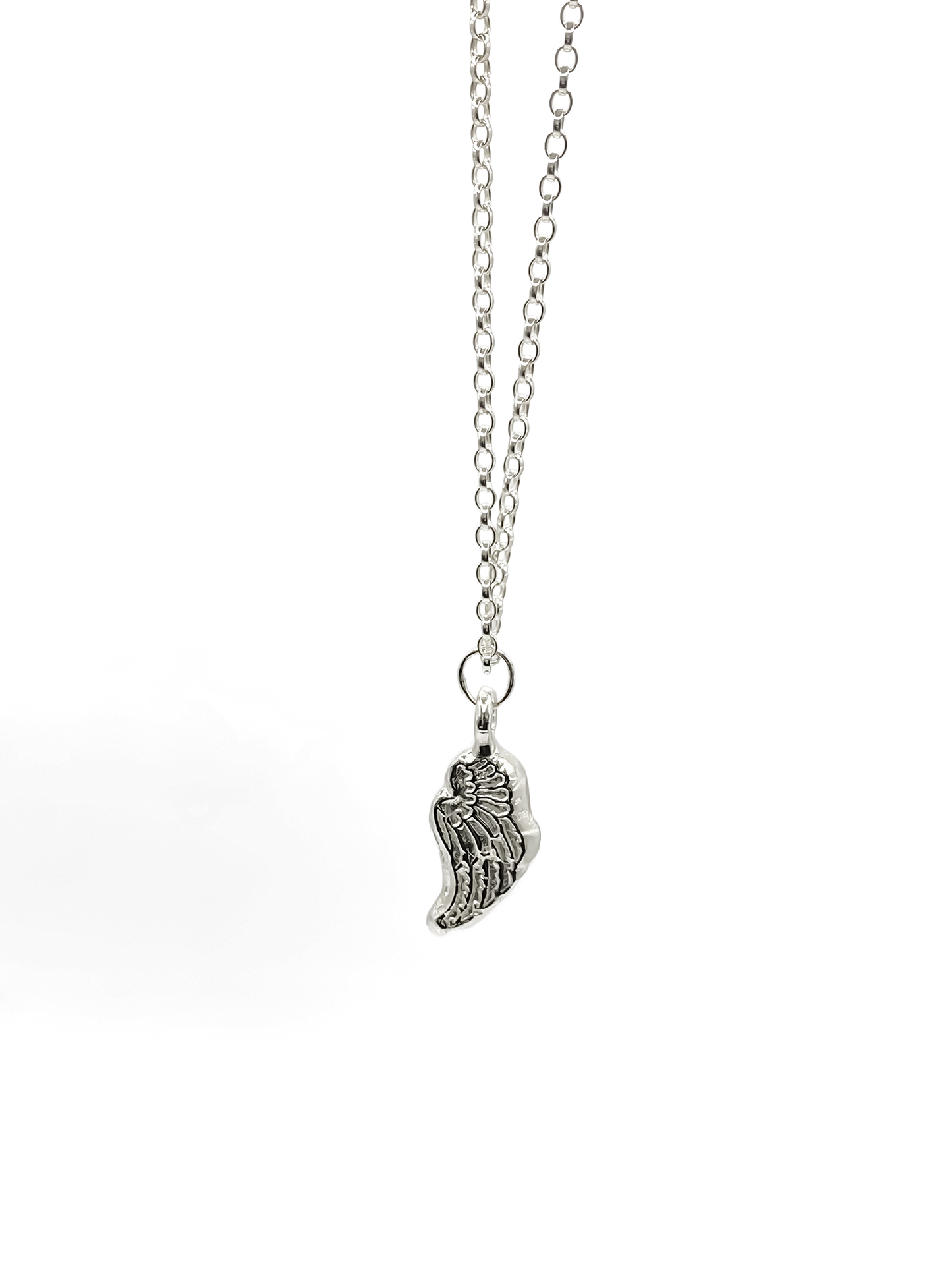 Simple display of Angel Wing Pendant, guardian 11:11 gold or silver free shipping