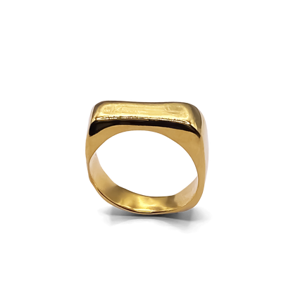 Studio view of MOCA Jewellery’s asymmetrical ring in matte gold finish