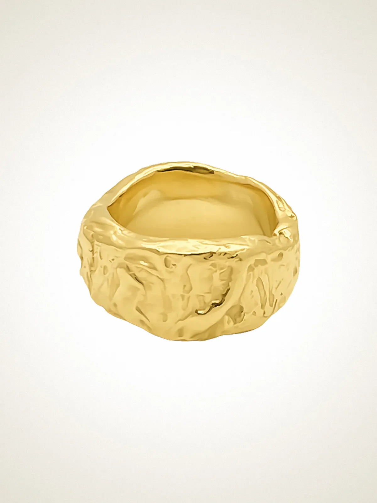 Handcrafted Tessy's Ring premium premium metal jewelry, graceful design, product shot