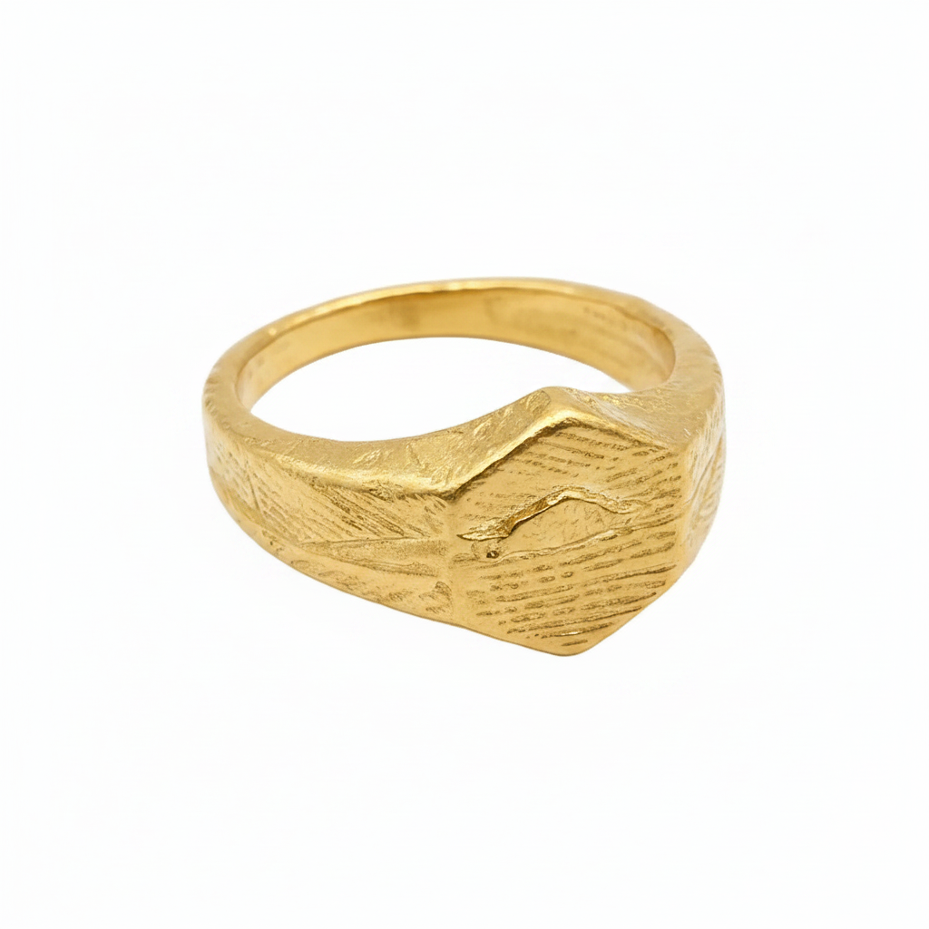 Cuttle Signature Ring