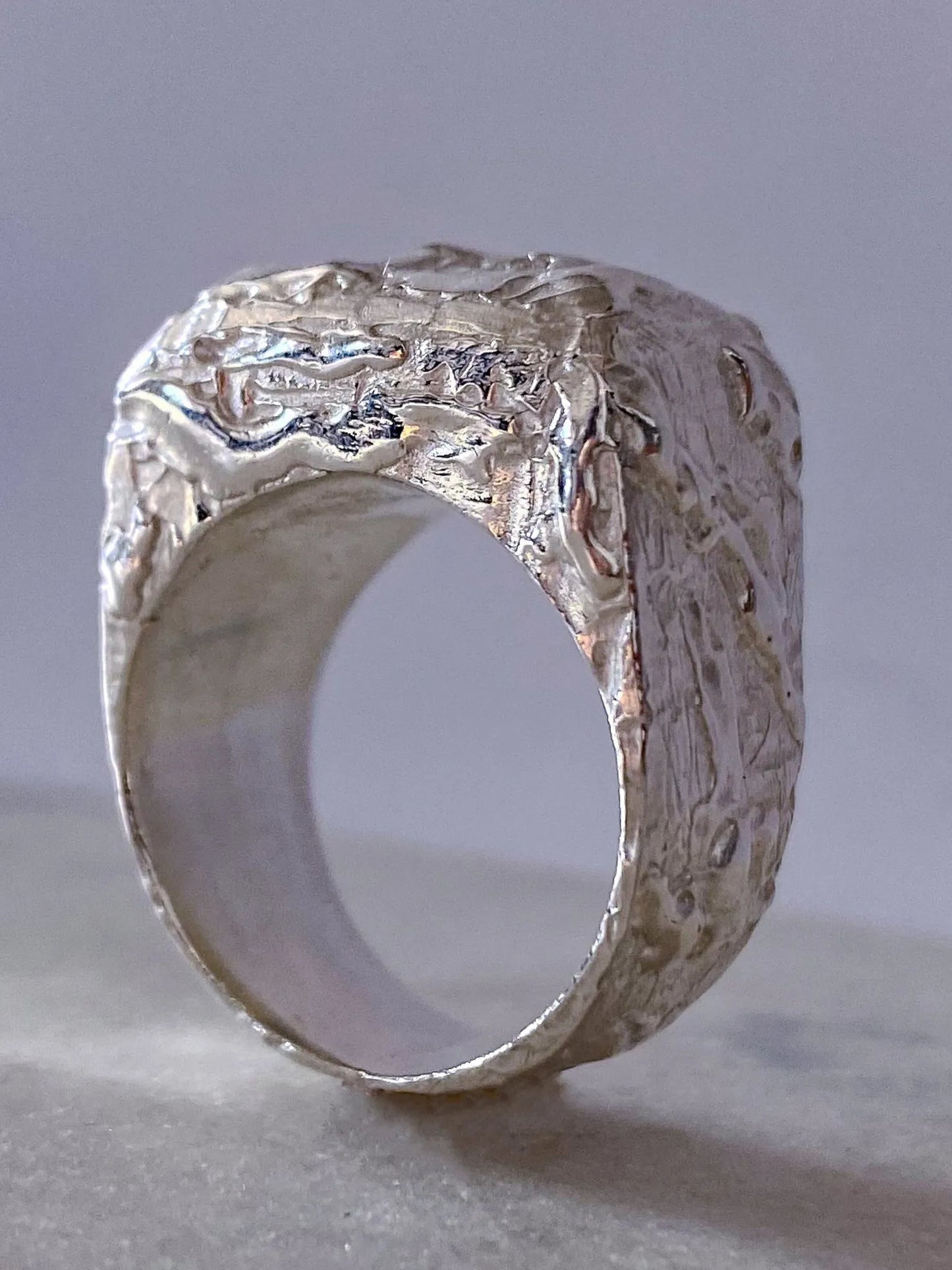 Handcrafted Molten Bubble Ring in 18ct Gold Vermeil, artisan jewelry, elegant design, detailed view