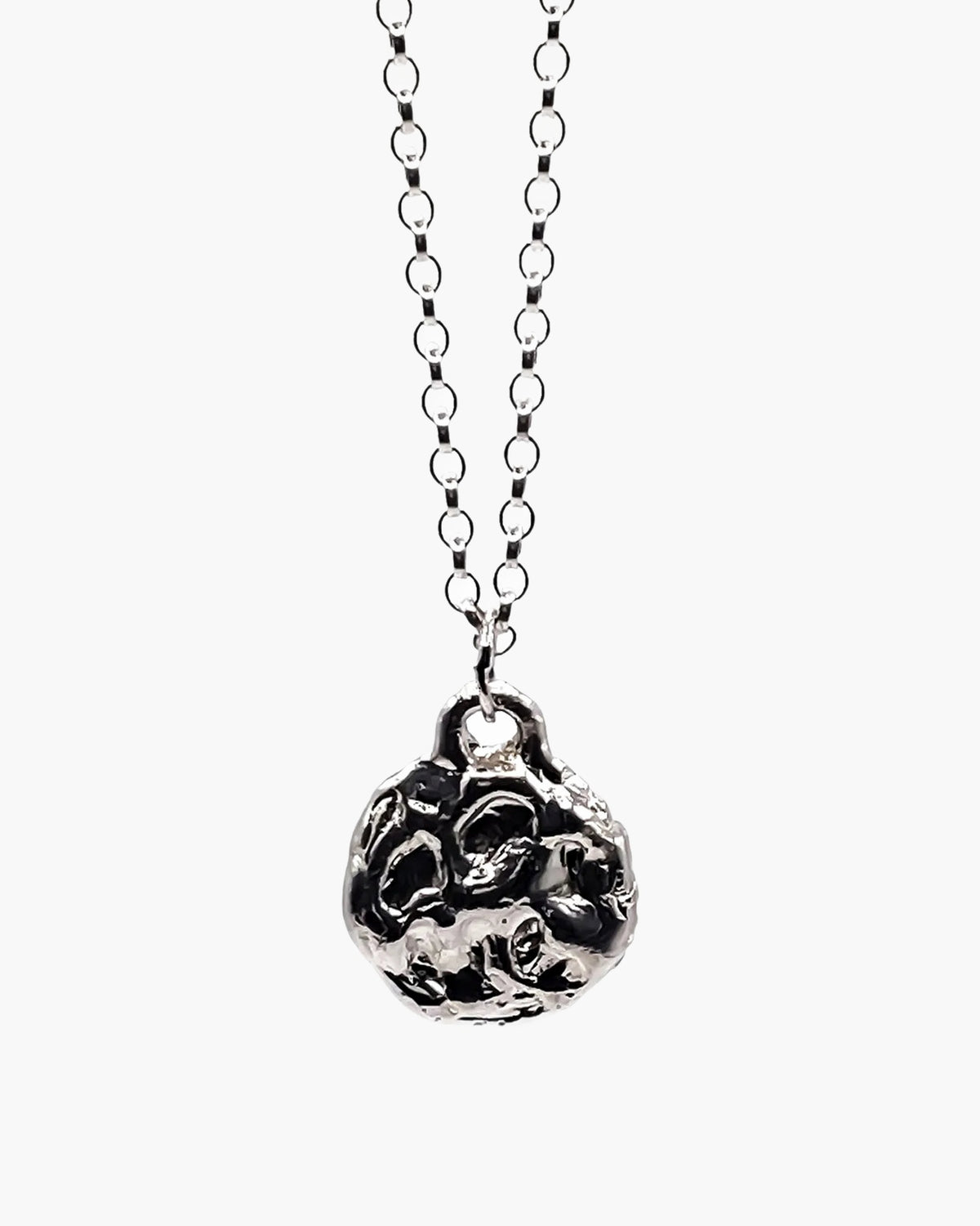 Moon Chain Necklace in sterling silver