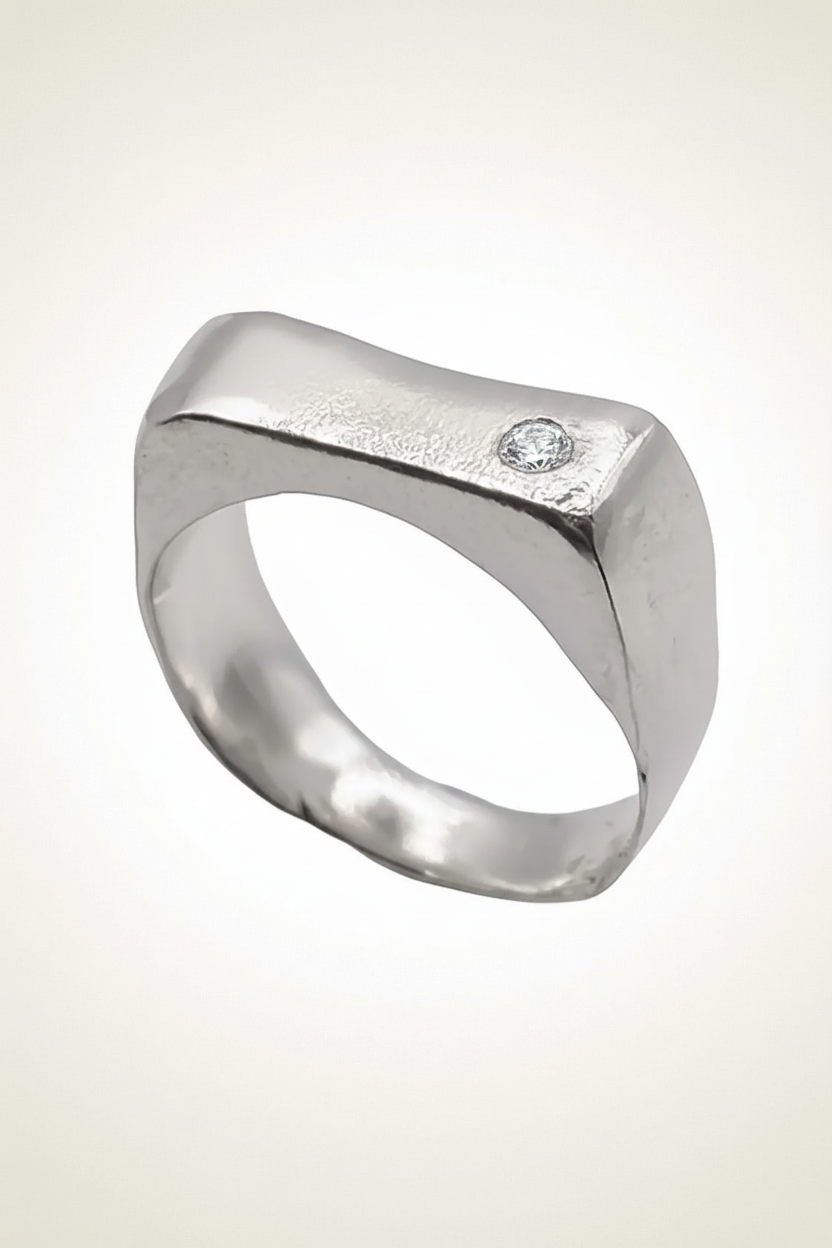 Grace Bow Gem Ring